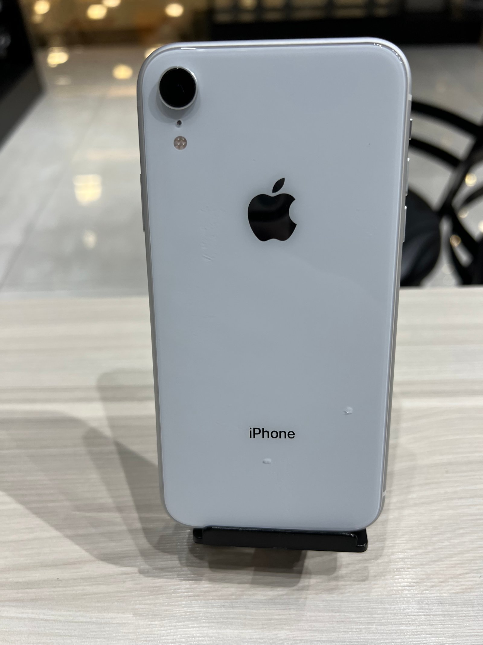 SAEM Celulares - iPhone XR 128GB Branco